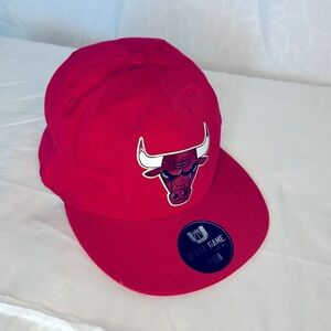 CHICAGO BULLS Ultra Game NBA red/black SnapBack hat.